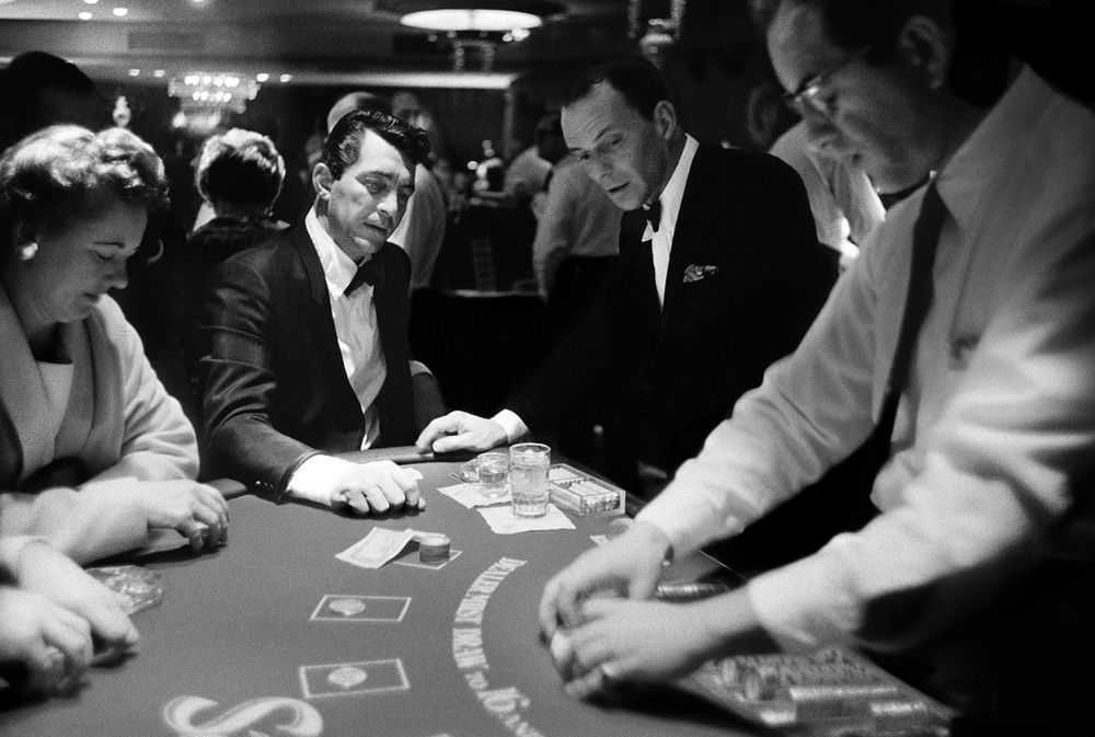 HHpoker客服俱乐部微信